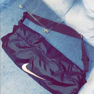 Nike Handwarmer x football Visor